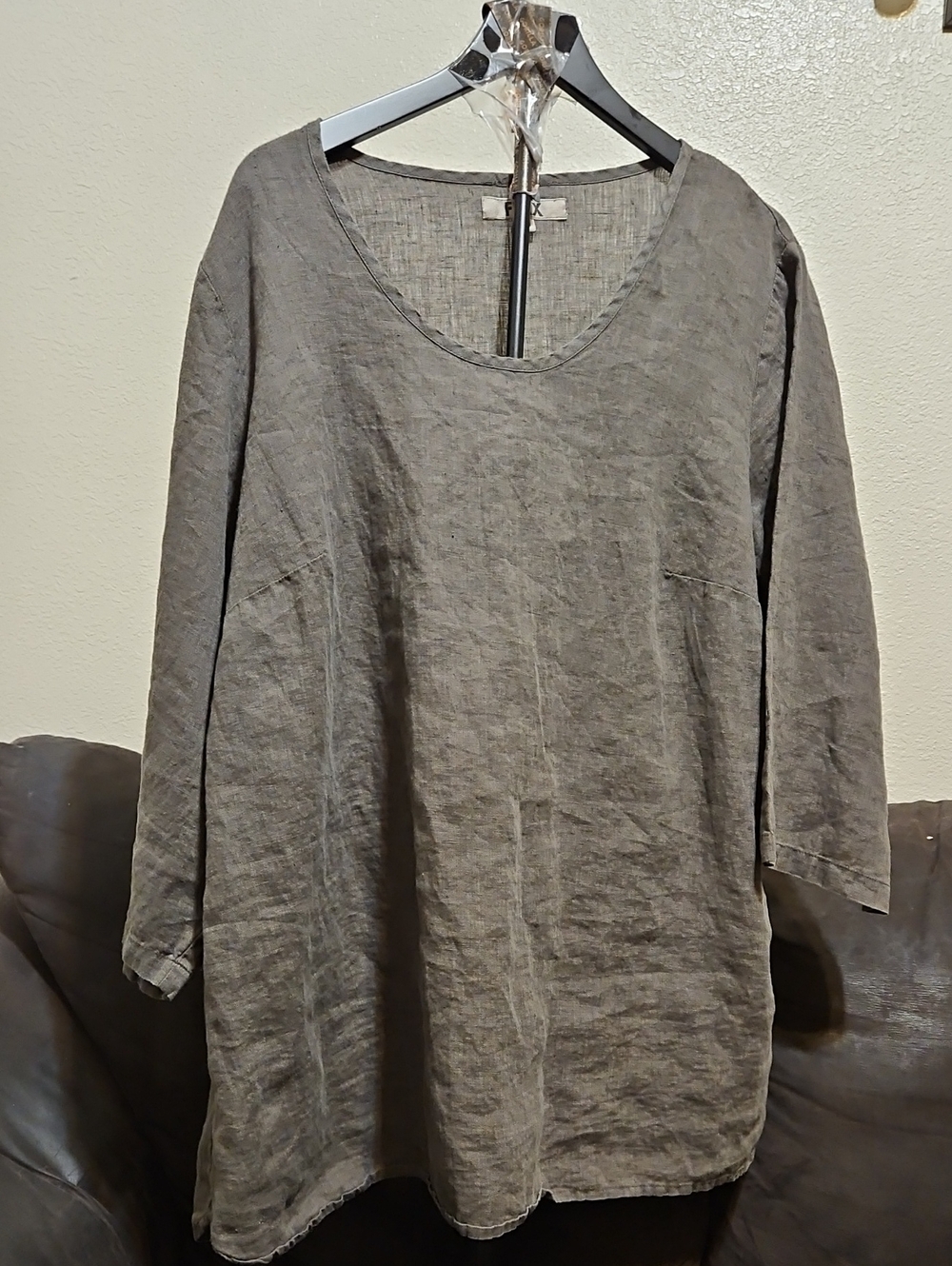 Flax Women's 100% Linen Tunic in Olive
